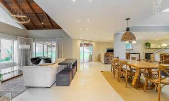 Imagem 3: Casa em Condominio, 05 Suítes, 04 Vagas, Quintal, Santa Felicidade, Curitiba