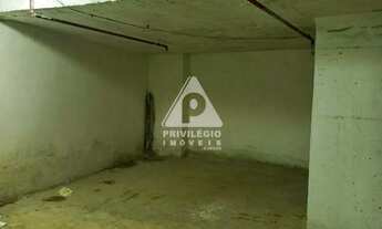 Imagem 2: Excelente Loja Comercial com Subsolo na Rua da Assembleia 229m²