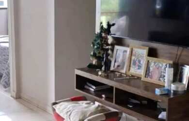 Imagem 2: VENDO APARTAMENTO no Setor central Gama-DF, Condomínio Europa.Sala em L frente livre ótima