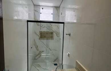 Imagem 6: Sobrado fino acabamento com 3 quartos sendo 1 suíte e outro quarto com closet