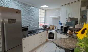 Imagem 4: SOBRADO COM PISCINA NO BAIRRO DA ÁGUA FRIA BEM AMPLO COM GRANDE OFERTA !