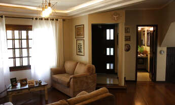 Imagem 2: Excelente Sobrado 4 Dormitórios, Área de Lazer com Piscina, Centro, Esteio