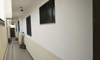 Imagem 2: Casa no bairro Nossa Senhora Aparecida, 03 quartos, 01 suíte, 04 vagas de garagem