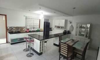 Imagem 3: Sobrado para venda tem 138 metros quadrados com 3 quartos