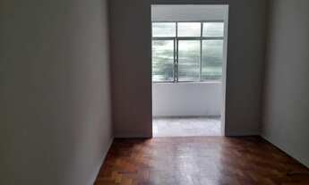 Imagem 4: Rua Tobias Moscoso , Bucólica, Próximo a Praça Tabatinga na Tijuca. Pronto para morar! Vag