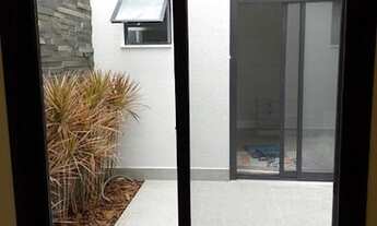 Imagem 4: Casa no Condomínio Maria Dulce - 03 suítes + escritório