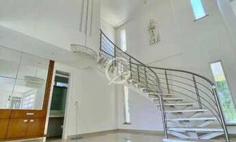 Imagem 7: Oportunidade de compra com valor de ocasião, em frente a praça do Alphaville