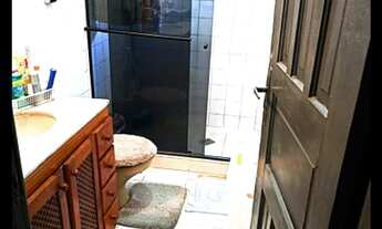 Imagem 6: Casa independente vendo O Bilac garagem mais terreno independente nos fundos