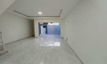 Imagem 3: Casa duplex Geminada na Taquara com 03 quartos localizada na Estr. do Rio Grande