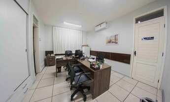 Imagem 7: PRÉDIO COMECIAL À VENDA NO EDSOM QUEIROZ, COM13 SALAS