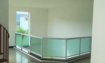 Imagem 2: Belo Sobrado de 4 dormitórios, 4 suítes à venda, 350 m² - São Sebastião/SP