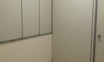 Imagem 6: Prédio comercial em frente ao cristo da Vila Maceno