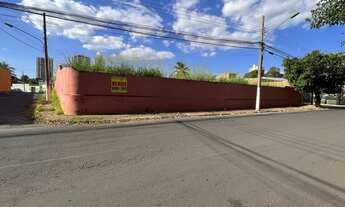 Imagem 2: Lote/Terreno com 1890 m² na Avenida Canada no Bairro Santa Rosa