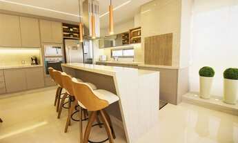 Imagem 5: Showroom na Quadra do Mar com 04 Suítes e 03 Vagas