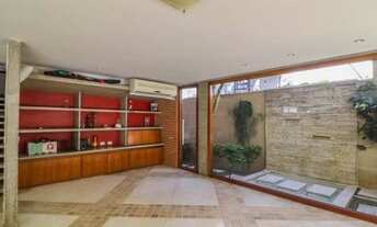 Imagem 4: EXCELENTE CASA Casa com 3 dormitórios