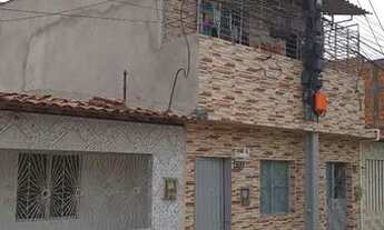 Imagem: Vende-se primeiro andar com 2 casas individuais