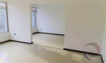 Imagem 3: Casa para Venda em Florianópolis, Balneário, 3 dormitórios, 1 suíte, 3 banheiros, 2 vagas