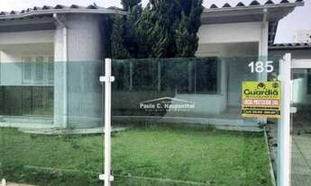 Imagem 2: Casa de Alvenaria com 04 dormitórios, 01 suíte, sala de estar e jantar, cozinha, 03 vagas