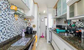 Imagem 7: Apartamento com 3 Dormitorio(s) localizado(a) no bairro Passo da Areia em Porto Alegre