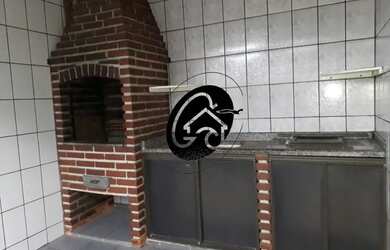 Imagem 3: Linda Casa no Maracanã com Churrasqueira e Cozinha Americana