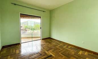 Imagem 6: Casa para aluguel possui 220 metros quadrados com 3 quartos em Monte Sinai - Itabirito - M