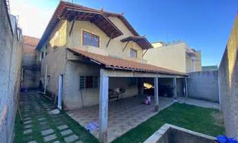 Imagem: Contagem - Casa Padrão - Lucio de Abreu