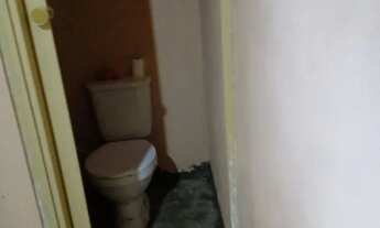 Imagem 4: Vendo terreno com casa