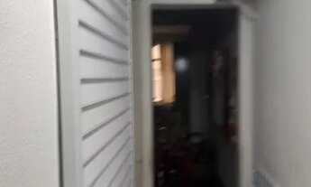 Imagem 7: Apartamento em Copacabana para aluguel e venda possui 32 metros quadrados com 1 quarto