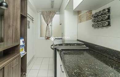 Imagem 7: PORTO ALEGRE - Apartamento Padrão - Partenon