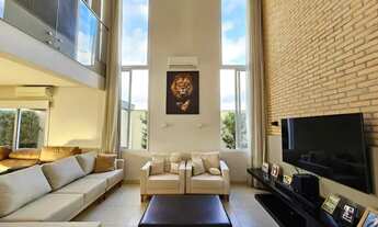 Imagem 3: Sobrado em Alto Padrão com 4 suítes para alugar, 525 m² por R$ 9.225/mês - Residencial Vil