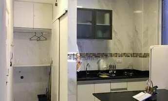 Imagem 3: Oportunidade Única de Kitnets à venda na quadra da Praia das Pitangueiras - Guarujá/SP