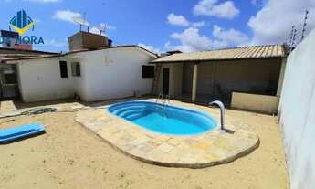 Imagem: Casa em Ponta Negra com 3 quartos sendo