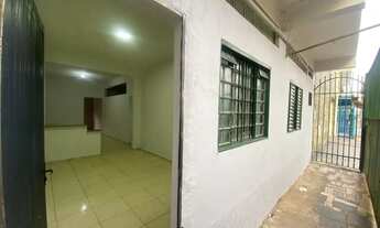 Imagem: Aluguel - Casa Térrea na QS 06, Areal (ao