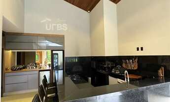 Imagem 3: Chácara com casa de alto padrão com usina solar