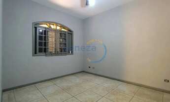 Imagem 3: Casa Residencial com 4 quartos para alugar por R$ 5200.00, 185.00 m2 - SAN CONRADO - LONDR