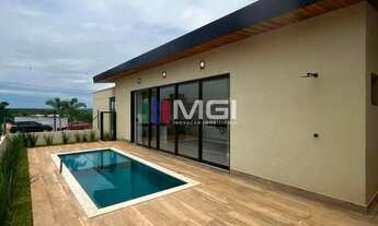 Imagem 6: Casa térrea de 3 suítes plenas no Jardins Capri - Senador Canedo. De esquina e excelente l