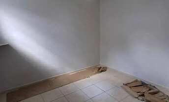 Imagem 10: ALUGO CASA COM 3/4 SENDO 1 SUÍTE COM ANEXO (3 ESCRITÓRIOS) E 02 VGS DE GARAGEM - SÃO BRÁS