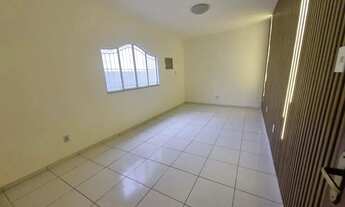 Imagem 2: Imóvel para aluguel tem 80 metros quadrados com 2 quartos em Maria da Luz - Nova Iguaçu