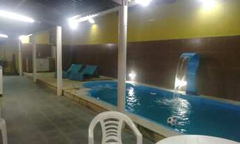 Imagem 5: Casa com piscina hidromassagem,área de lazer