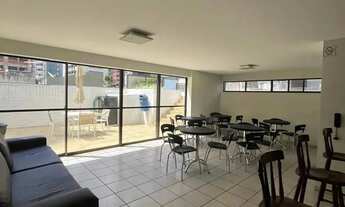 Imagem 2: Imóvel para venda possui 56 metros quadrados com 2 quartos em Boa Viagem - Recife - PE