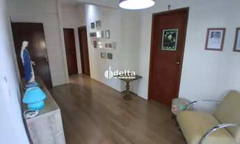 Imagem 3: Casa com 4 quartos sendo 2 suite disponível para venda no bairro Cidade Jardim em Uberlând