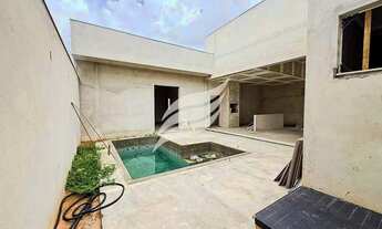 Imagem 4: Casa em obras com 03 suítes e piscina à venda no condomínio Quinta do Ipê