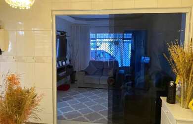 Imagem 2: Casa à venda no bairro Jardim Jaguaribe, com 3 quartos