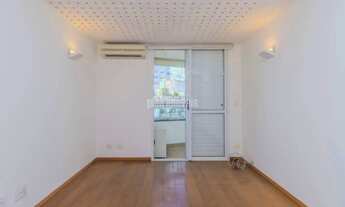 Imagem 3: Apartamento tipo para venda com 3 quartos, sendo 3 suítes, 230m²