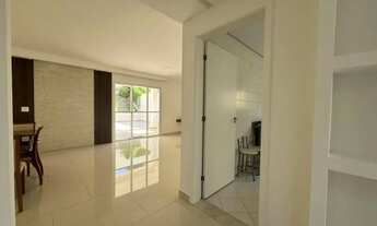 Imagem 4: Casa à venda e para alugar em Cotia, Bosque do Vianna, com 3 suítes, com 238 m², Nascente