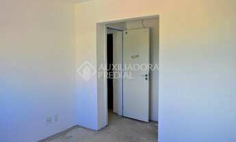 Imagem 5: PORTO ALEGRE - Apartamento Padrão - Tristeza