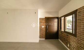 Imagem 7: PORTO ALEGRE - Casa Padrão - Ipanema