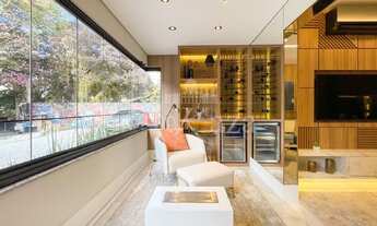 Imagem: 3 Dormitórios em Andar Alto com Varanda