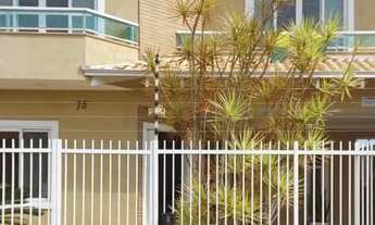 Imagem: Vende-se belíssimo sobrado na Praia em