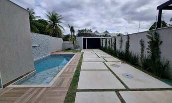 Imagem 2: Casa de condomínio para venda possui 360 metros quadrados com 5 quartos